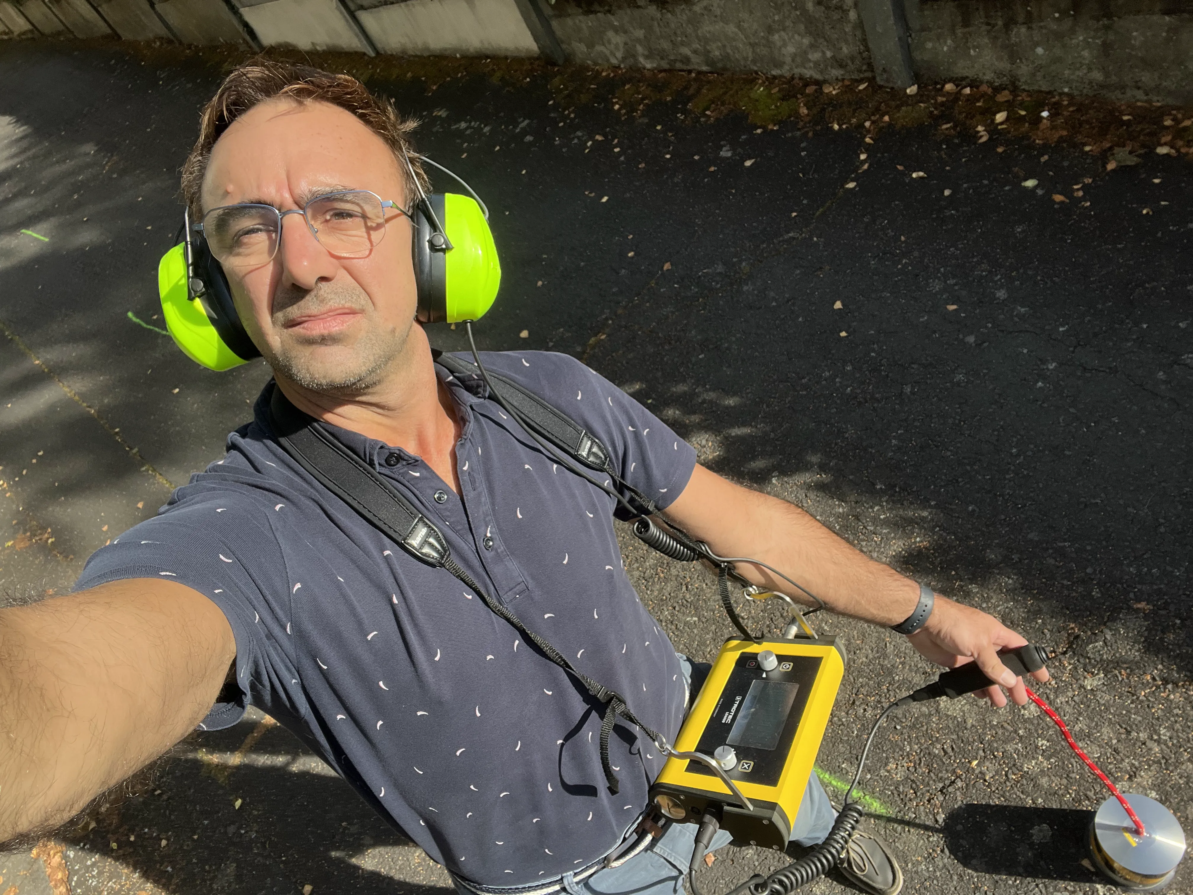 Matériel électroacoustique pour détection de fuites sous pression